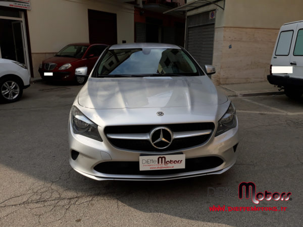 MERCEDES BENZ CLA