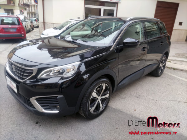 PEUGEOT 5008 BLUE
