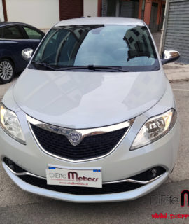 LANCIA YPSILON 1.2 69CV