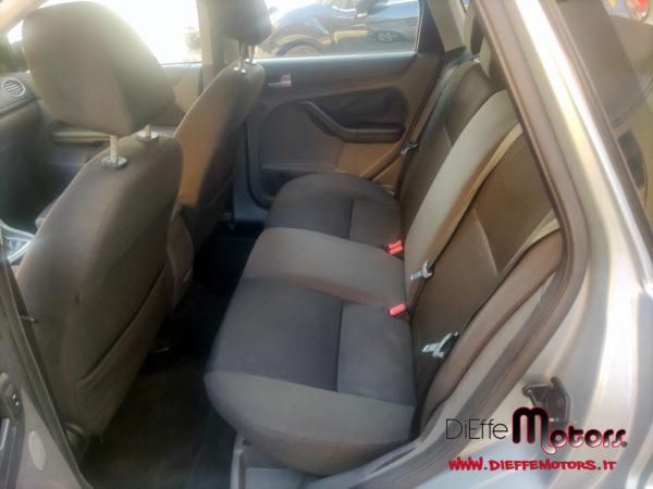 FORD FOCUS 1.6
