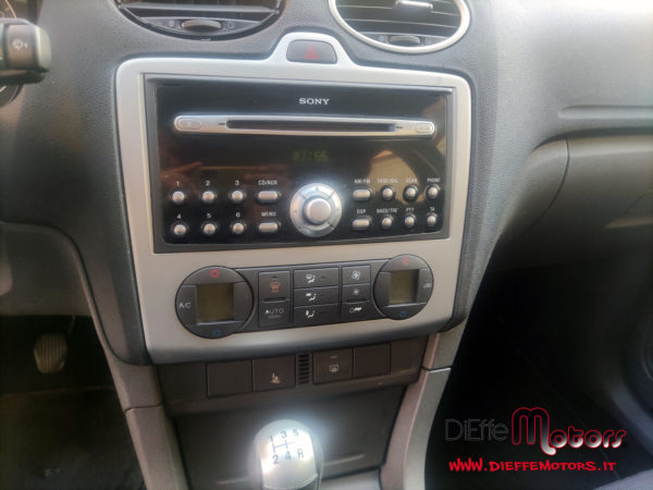 FORD FOCUS 1.6