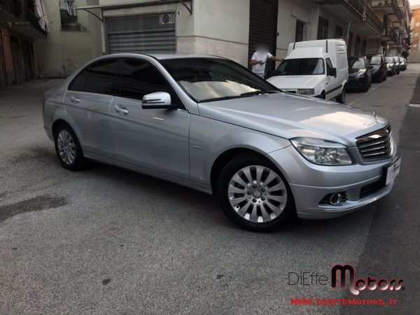 MERCEDES BENZ C220