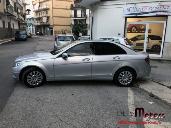 MERCEDES BENZ C220