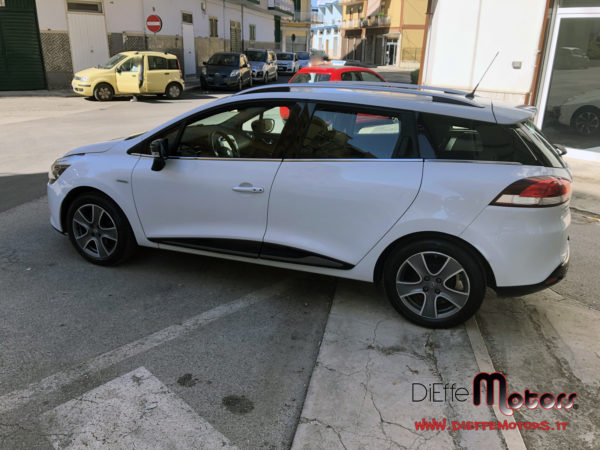 RENAULT CLIO SPORTER 1.5