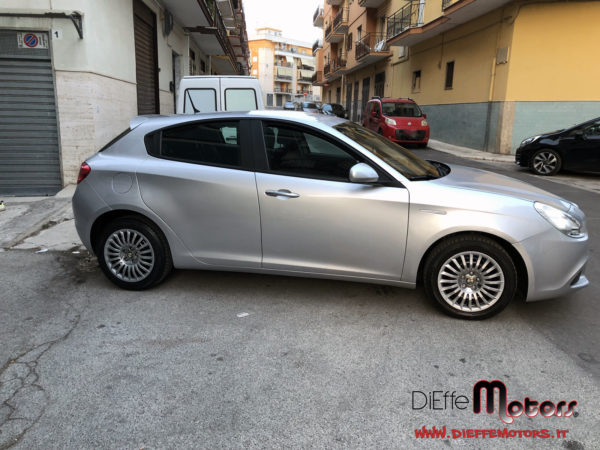 ALFA ROMEO GIULIETTA 1.6 JTDM