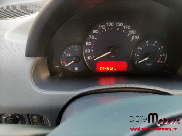 PEUGEOT 1007 FREDDY