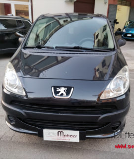 PEUGEOT 1007 FREDDY