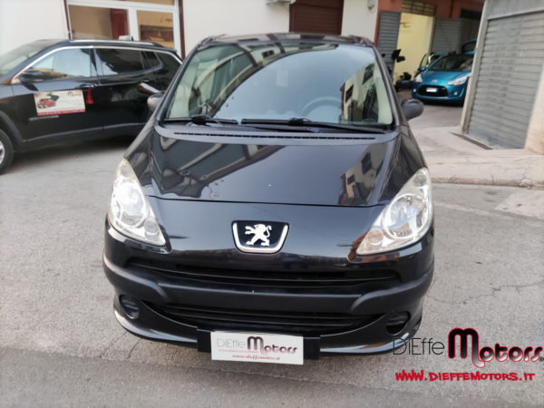 PEUGEOT 1007 FREDDY