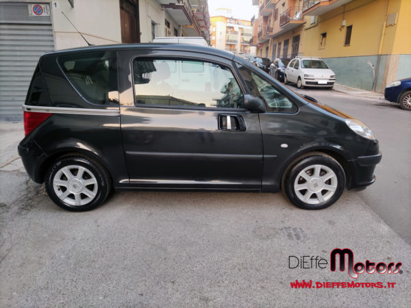 PEUGEOT 1007 FREDDY