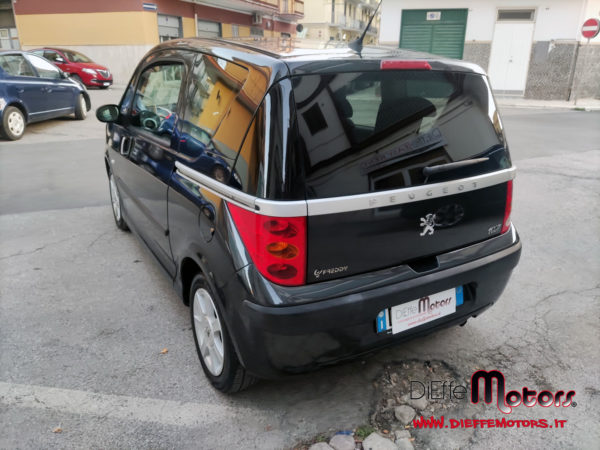 PEUGEOT 1007 FREDDY