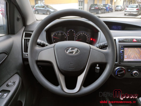 HYUNDAI I20 1.1 CRDi 5P. COMFORT