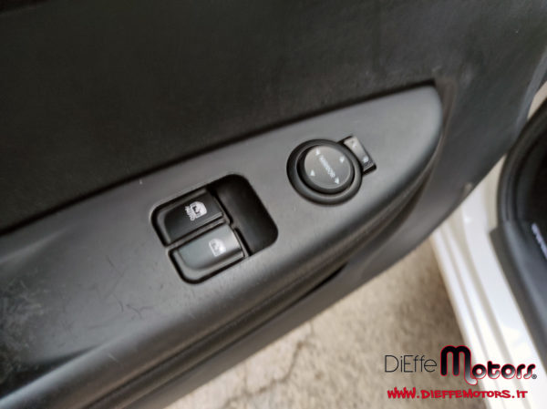 HYUNDAI I20 1.1 CRDi 5P. COMFORT