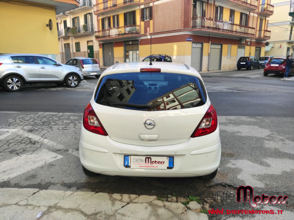 OPEL CORSA 1.2 5 PORTE ELECTIVE