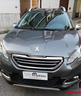 PEUGEOT 2008 BlueHDi 100 S&S Allure