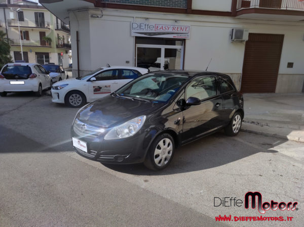 OPEL CORSA 1.2 3 PORTE Enjoy
