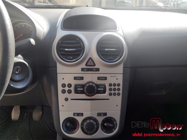 OPEL CORSA 1.2 3 PORTE Enjoy