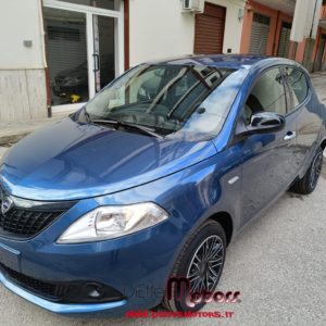 LANCIA YPSILON 1.0 FIREFLY 5 PORTE S&S HYBRID GOLD ”KM0”