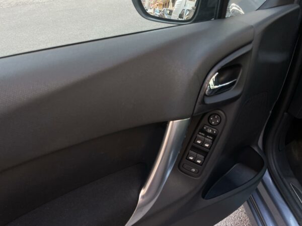 CITROEN C3 1.6 E-HDI 90 EXCLUSIVE - immagine 9