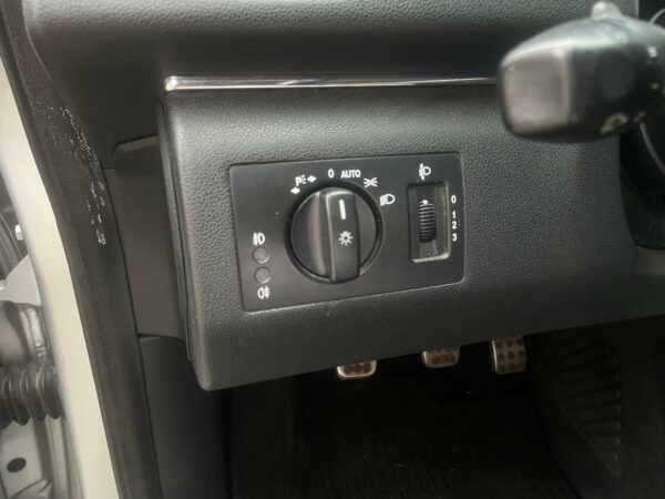 MERCEDES BENZ B 180 CDI PREMIUM - immagine 12