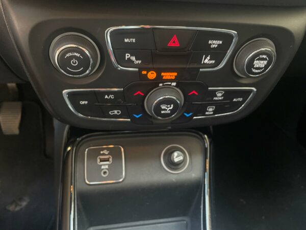 JEEP COMPASS 1.6 MJT II 2WD LIMITED - immagine 15