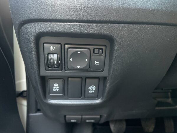 NISSAN JUKE 1.5 PURE DRIVE DCI TEKNA - immagine 14