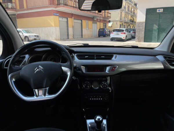 CITROEN C3 1.6 E-HDI 90 EXCLUSIVE - immagine 15