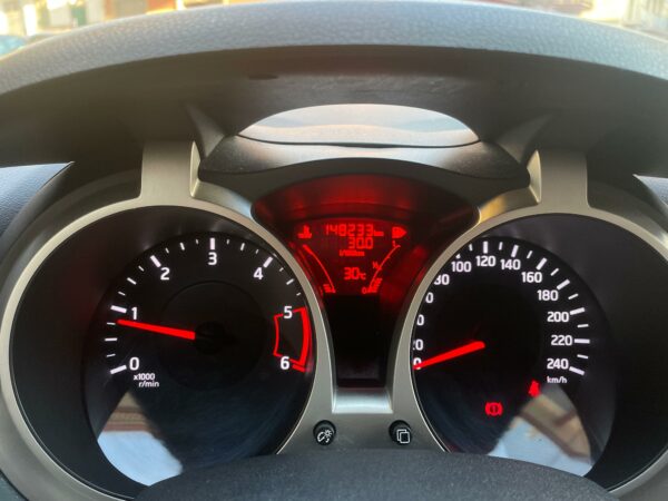 NISSAN JUKE 1.5 PURE DRIVE DCI TEKNA - immagine 17