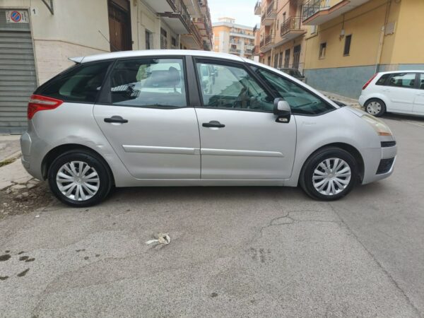 CITROEN C4 PICASSO 1.6 HDI 110 FAP CLASSIQUE - immagine 4