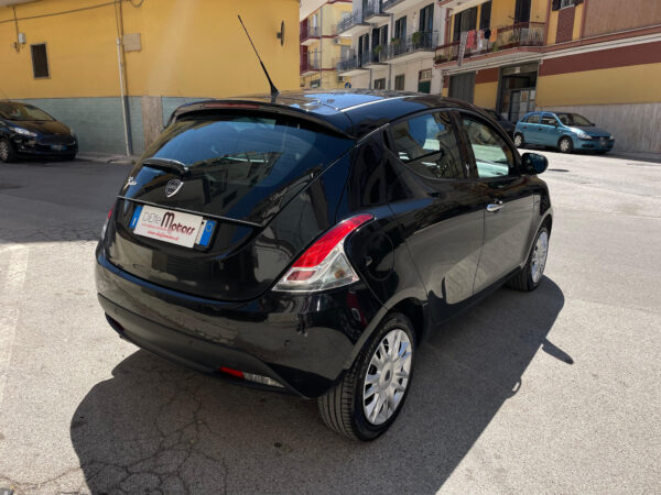 LANCIA YPSILON 1.3 MJT 16V 95CV 5P S&S SILVER - immagine 6