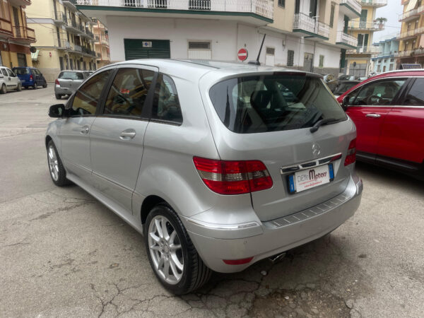MERCEDES BENZ B 180 CDI PREMIUM - immagine 7