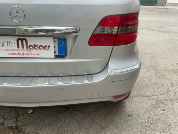 MERCEDES BENZ B 180 CDI PREMIUM - immagine 8