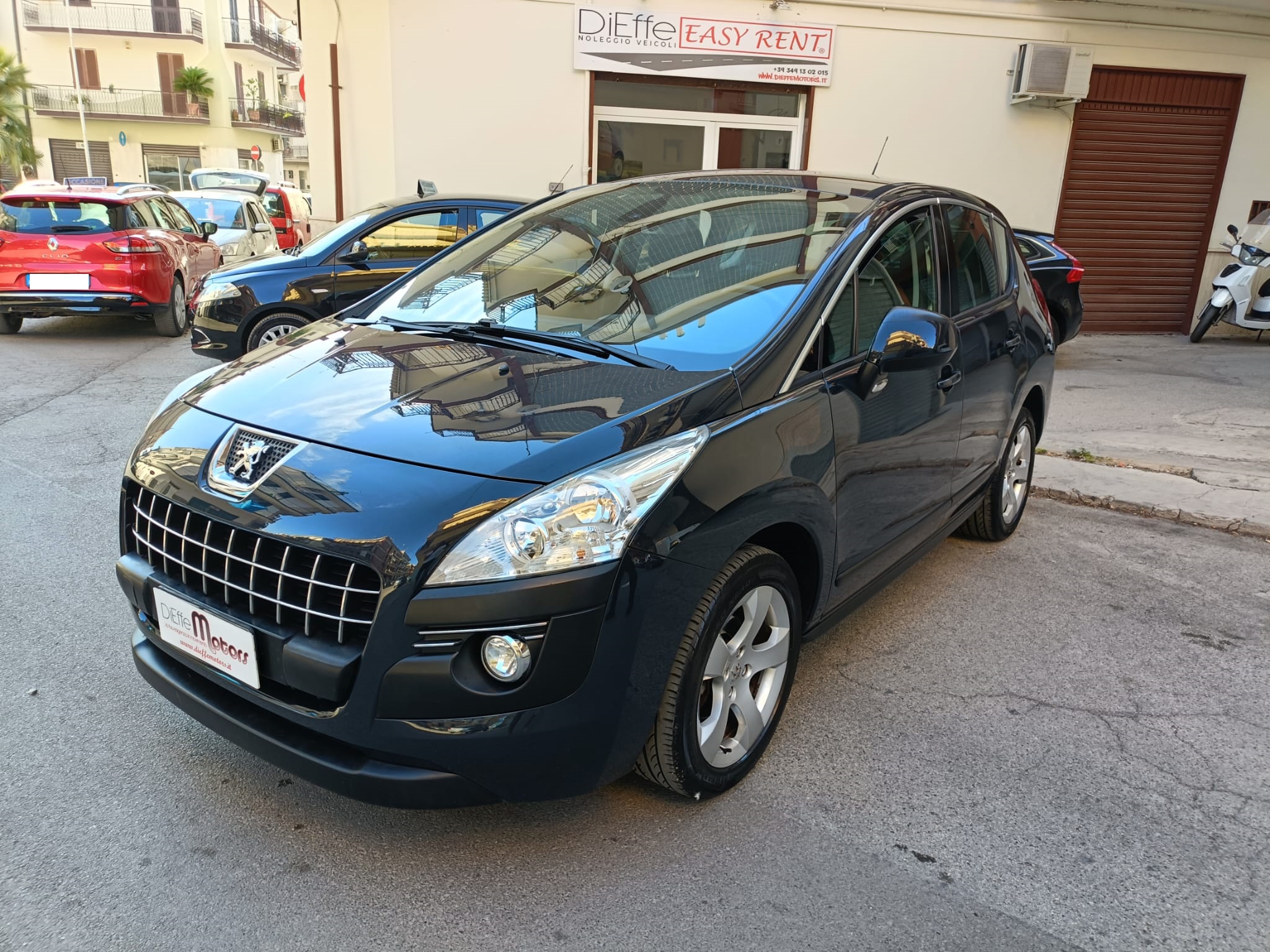 PEUGEOT 3008 1.6 HDI  112 CV TECNO