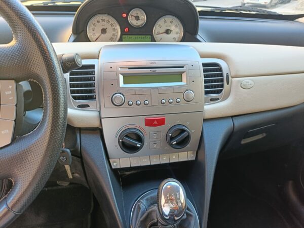 LANCIA YPISILON 1.2 8V PLATINO - immagine 12