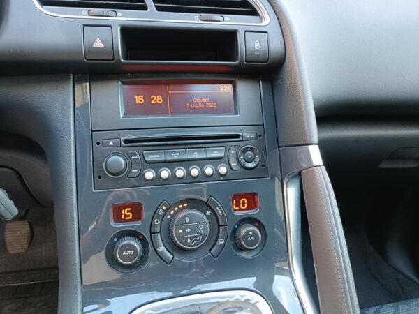 PEUGEOT 3008 1.6 HDI  112 CV TECNO - immagine 11
