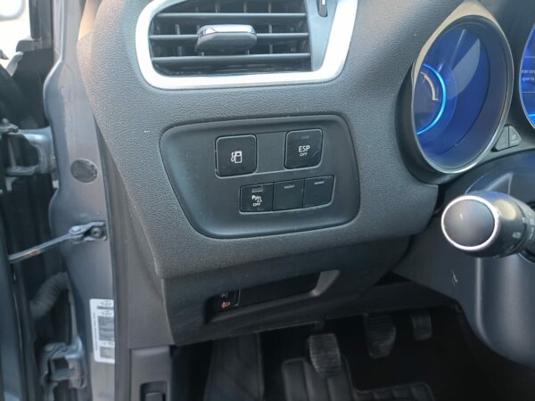 CITROEN C4 1.6 HDi EXCLUSIVE - immagine 14