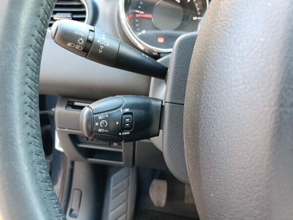 PEUGEOT 3008 1.6 HDI  112 CV TECNO - immagine 13
