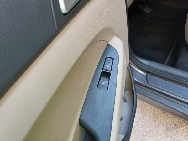 HYUNDAI TUCSON  1.7 CRDI  XPOSSIBLE - immagine 19