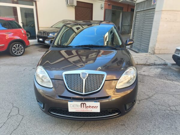 LANCIA YPISILON 1.2 8V PLATINO - immagine 2
