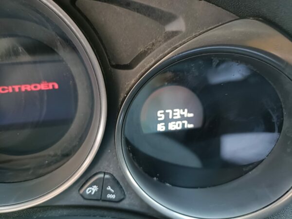 CITROEN C4 1.6 HDi EXCLUSIVE - immagine 20