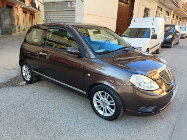 LANCIA YPISILON 1.2 8V PLATINO - immagine 3