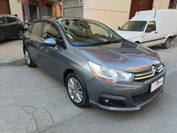 CITROEN C4 1.6 HDi EXCLUSIVE - immagine 3