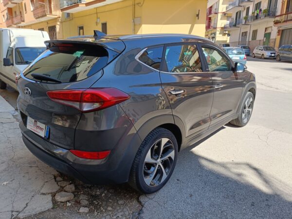 HYUNDAI TUCSON  1.7 CRDI  XPOSSIBLE - immagine 8