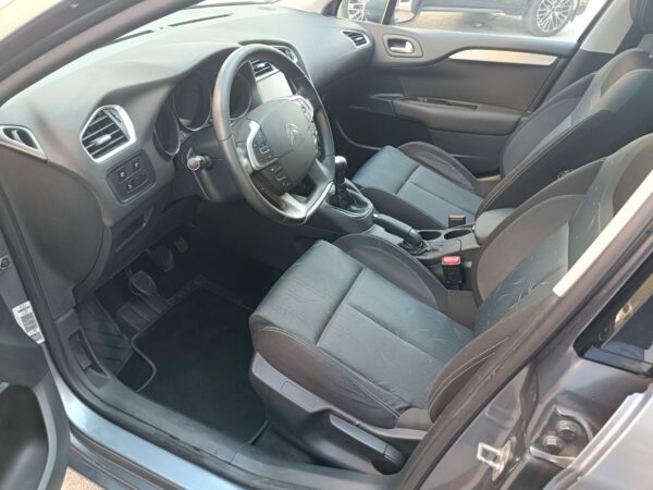 CITROEN C4 1.6 HDi EXCLUSIVE - immagine 9