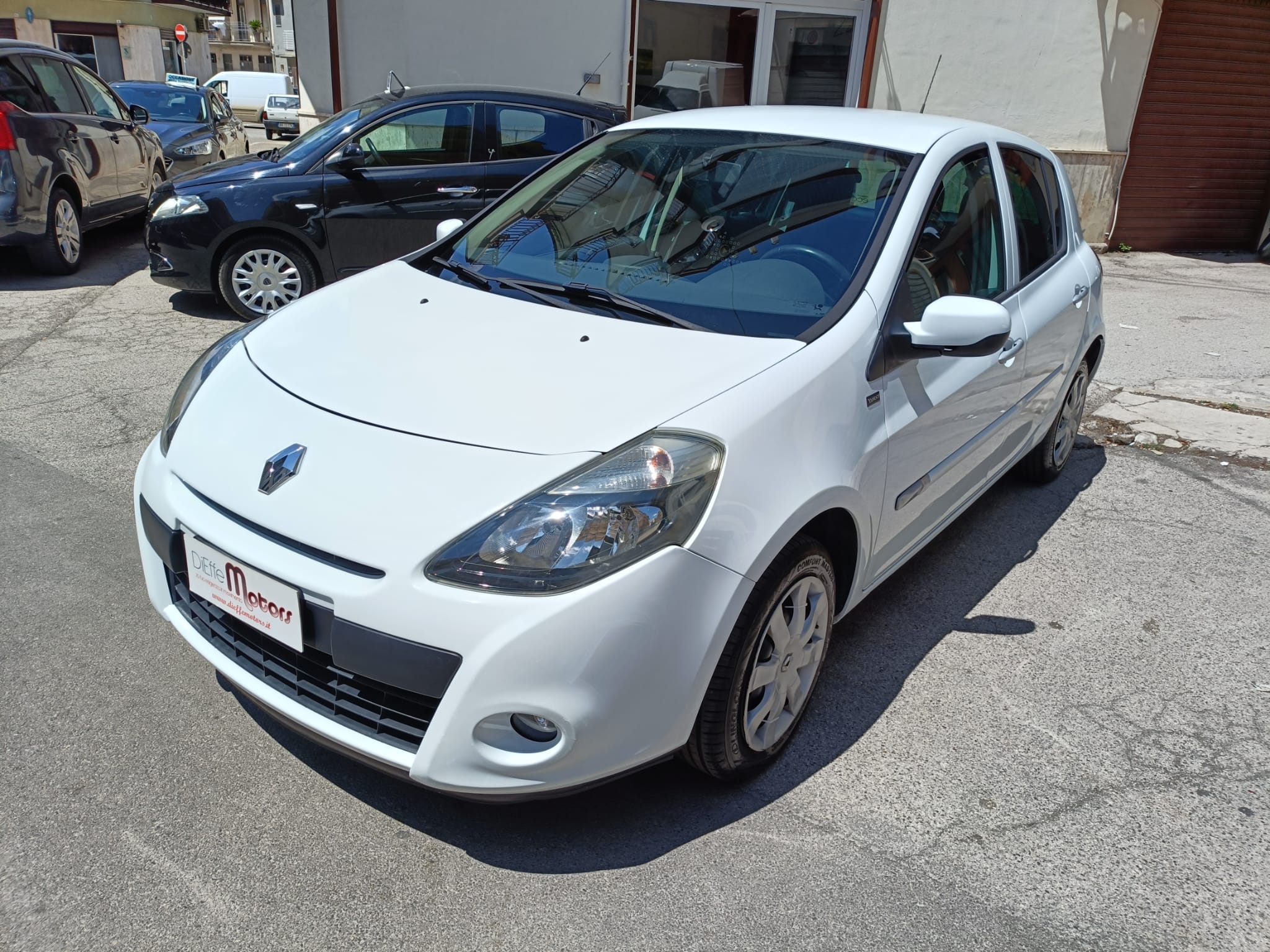RENAULT CLIO 1.2 GPL YAHOO