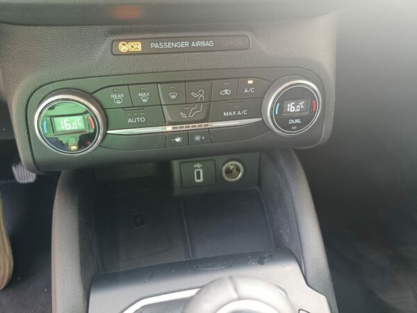 FORD FOCUS 1.5 ECOBLUE 120CV 5P TITANIUM - immagine 15