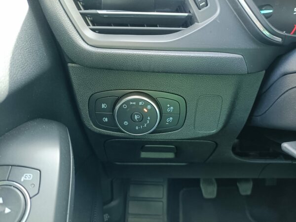 FORD FOCUS 1.5 ECOBLUE 120CV 5P TITANIUM - immagine 18