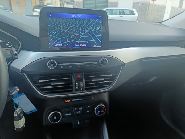 FORD FOCUS 1.5 ECOBLUE 120CV AUTOMATICO BUSINESS - immagine 12