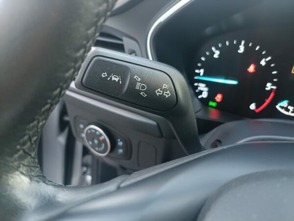FORD FOCUS 1.5 ECOBLUE 120CV AUTOMATICO BUSINESS - immagine 17