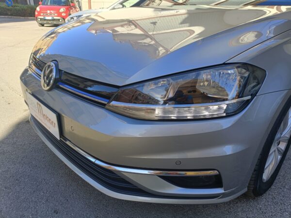 VOLKSWAGEN GOLF 1.5 TGI DSG BUSINESS BLUEMOTION - immagine 18