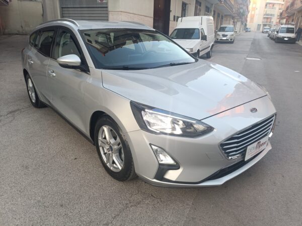 FORD FOCUS 1.5 ECOBLUE 120CV AUTOMATICO BUSINESS - immagine 3
